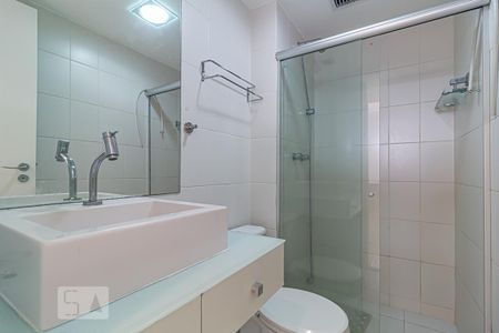 Apartamento à venda com 72m², 2 quartos e 1 vaga Apartamento à venda com 72m², 2 quartos e 1 vagaBanheiro Social