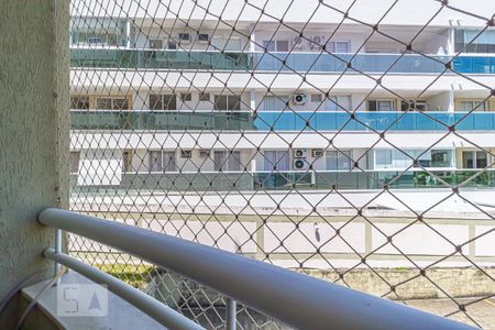 Apartamento à venda com 72m², 2 quartos e 1 vaga Apartamento à venda com 72m², 2 quartos e 1 vagaVista da Varanda do Quarto 2 - Suíte