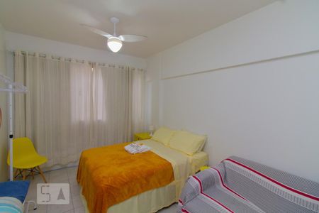 Quarto de kitnet/studio para alugar com 1 quarto, 35m² em Centro, Florianópolis