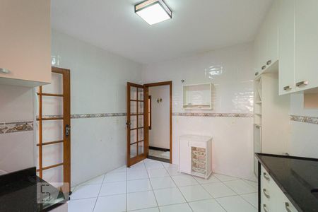 Cozinha (1º andar) de casa de condomínio à venda com 3 quartos, 160m² em Pechincha, Rio de Janeiro