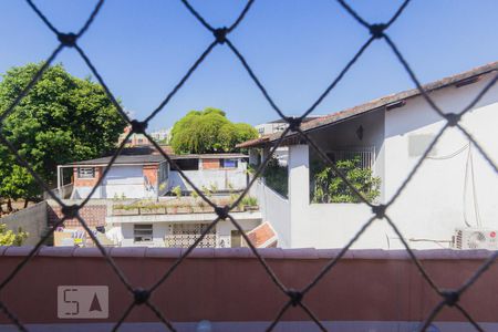 Casa de condomínio à venda com 160m², 3 quartos e 2 vagasVista (2º andar)