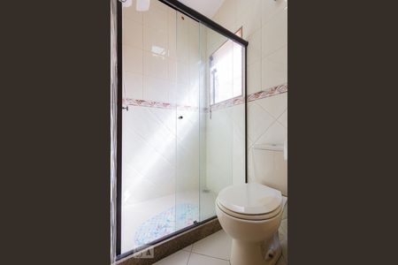 Casa de condomínio à venda com 160m², 3 quartos e 2 vagasBanheiro Social 2 (2º andar)