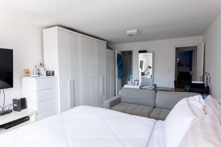 Suite de apartamento para alugar com 4 quartos, 220m² em Barra da Tijuca, Rio de Janeiro