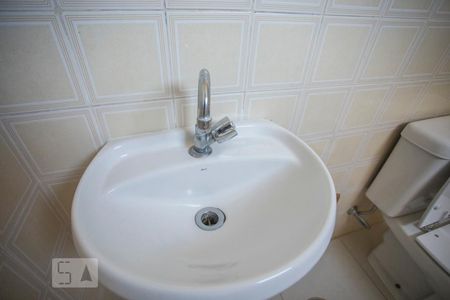 Apartamento à venda com 58m², 2 quartos e 1 vagaDetalhe - Banheiro Suite