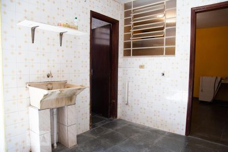 Casa à venda com 213m², 3 quartos e 3 vagasÁrea de Serviço