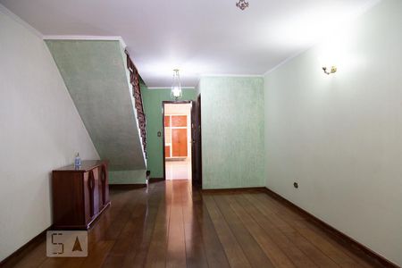 Casa à venda com 213m², 3 quartos e 3 vagasSala