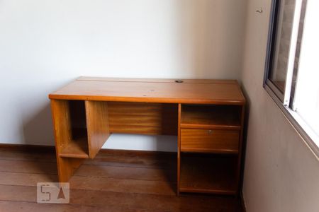 Casa à venda com 213m², 3 quartos e 3 vagasQuarto 2