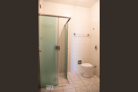 Casa à venda com 213m², 3 quartos e 3 vagasBanheiro