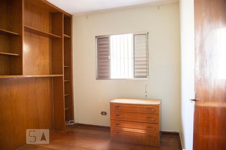 Casa à venda com 213m², 3 quartos e 3 vagasQuarto 2