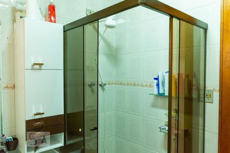 Casa à venda com 220m², 3 quartos e 2 vagasDetalhe do Banheiro Social - Box