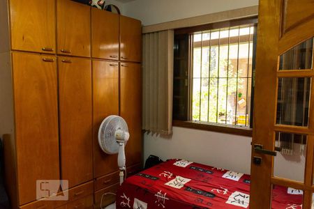 Casa à venda com 220m², 3 quartos e 2 vagasQuarto 1 - Armários