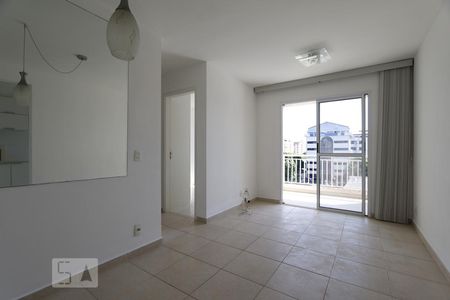 Sala de apartamento para alugar com 2 quartos, 59m² em Taquara, Rio de Janeiro