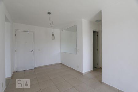 Sala de apartamento para alugar com 2 quartos, 59m² em Taquara, Rio de Janeiro