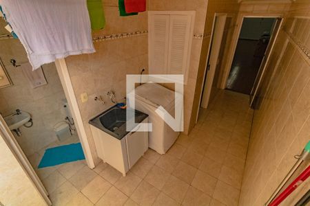 Casa à venda com 180m², 3 quartos e 2 vagas Casa à venda com 180m², 3 quartos e 2 vagasÁrea de Serviço