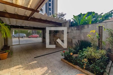 Casa à venda com 180m², 3 quartos e 2 vagas Casa à venda com 180m², 3 quartos e 2 vagasGaragem