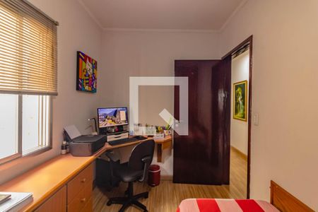 Casa à venda com 180m², 3 quartos e 2 vagas Casa à venda com 180m², 3 quartos e 2 vagasQuarto 2