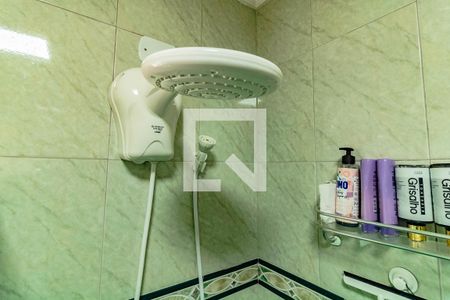 Casa à venda com 180m², 3 quartos e 2 vagas Casa à venda com 180m², 3 quartos e 2 vagasBanheiro da Suíte