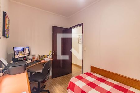 Casa à venda com 180m², 3 quartos e 2 vagas Casa à venda com 180m², 3 quartos e 2 vagasQuarto 2