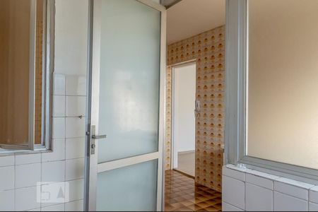 Apartamento para alugar com 105m², 2 quartos e 2 vagas Apartamento para alugar com 105m², 2 quartos e 2 vagasÁrea de Serviço