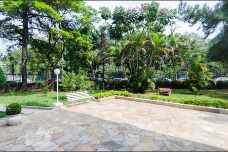 Apartamento para alugar com 105m², 2 quartos e 2 vagas Apartamento para alugar com 105m², 2 quartos e 2 vagasÁrea comum