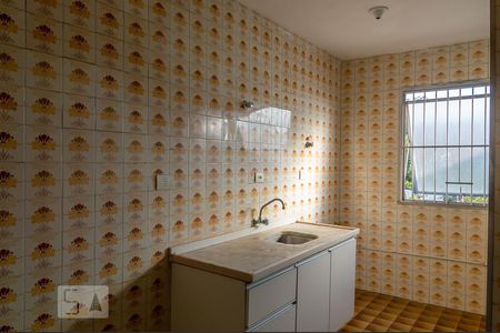 Apartamento para alugar com 105m², 2 quartos e 2 vagas Apartamento para alugar com 105m², 2 quartos e 2 vagasCozinha