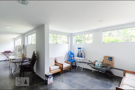 Apartamento para alugar com 105m², 2 quartos e 2 vagas Apartamento para alugar com 105m², 2 quartos e 2 vagasÁrea comum
