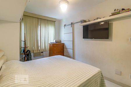 Casa à venda com 90m², 2 quartos e 5 vagasQuarto 2