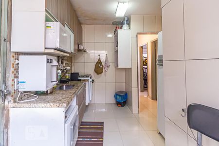 Casa à venda com 90m², 2 quartos e 5 vagasCozinha