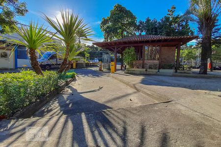 Casa à venda com 90m², 2 quartos e 5 vagasPortaria