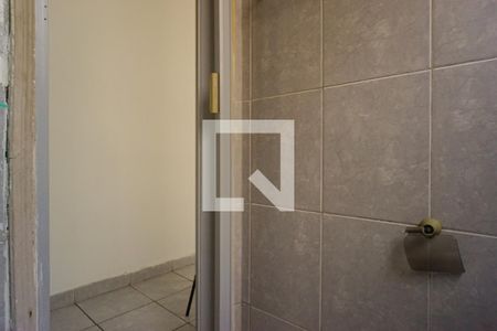 Apartamento à venda com 400m², 3 quartos e 2 vagas Apartamento à venda com 400m², 3 quartos e 2 vagasBanheiro de Serviço
