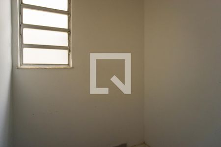 Apartamento à venda com 400m², 3 quartos e 2 vagas Apartamento à venda com 400m², 3 quartos e 2 vagasQuarto de Serviço