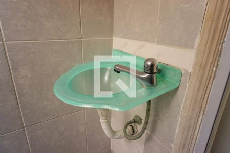 Apartamento à venda com 400m², 3 quartos e 2 vagas Apartamento à venda com 400m², 3 quartos e 2 vagasBanheiro de Serviço