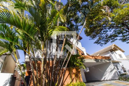 Casa de condomínio para alugar com 360m², 4 quartos e 3 vagasGaragem