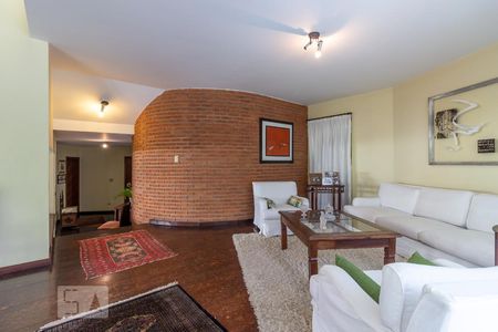 Sala de casa de condomínio para alugar com 4 quartos, 360m² em Residencial Seis (alphaville), Santana de Parnaíba