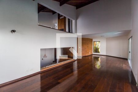 Sala de casa de condomínio para alugar com 4 quartos, 360m² em Alphaville, São Paulo
