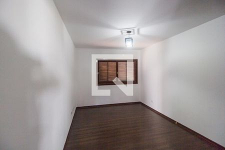 Casa de condomínio para alugar com 360m², 4 quartos e 3 vagasSuíte 3