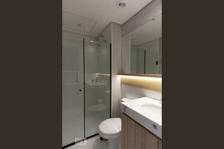 Studio para alugar com 52m², 1 quarto e 1 vaga Studio para alugar com 52m², 1 quarto e 1 vagaBanheiro da Suíte