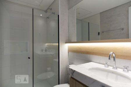 Studio para alugar com 52m², 1 quarto e 1 vaga Studio para alugar com 52m², 1 quarto e 1 vagaBanheiro da Suíte