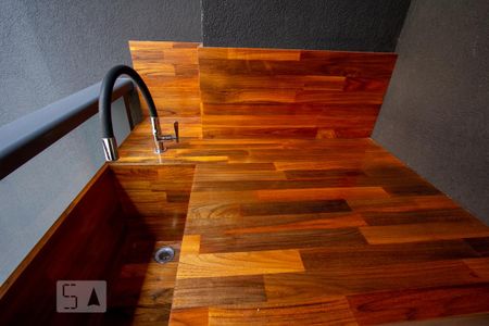 Área de serviço de kitnet/studio para alugar com 1 quarto, 52m² em Itaim Bibi, São Paulo
