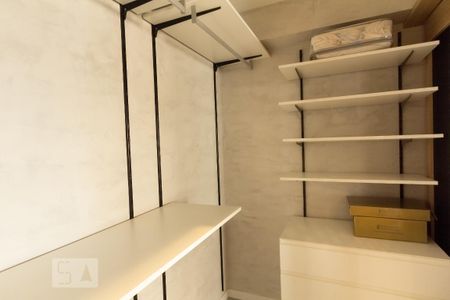 Studio para alugar com 52m², 1 quarto e 1 vaga Studio para alugar com 52m², 1 quarto e 1 vagaCloset