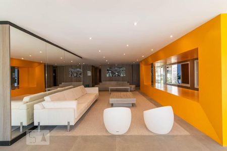 Studio para alugar com 30m², 1 quarto e 1 vaga Studio para alugar com 30m², 1 quarto e 1 vagaHall de Entrada