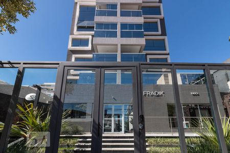 Studio para alugar com 30m², 1 quarto e 1 vaga Studio para alugar com 30m², 1 quarto e 1 vagaFachada