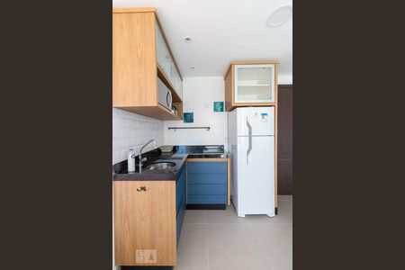 Studio para alugar com 30m², 1 quarto e 1 vaga Studio para alugar com 30m², 1 quarto e 1 vagaCozinha