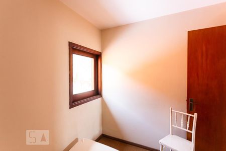 Casa à venda com 561m², 5 quartos e 5 vagasQuarto de Serviço 2