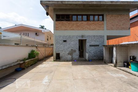 Casa à venda com 561m², 5 quartos e 5 vagasQuintal