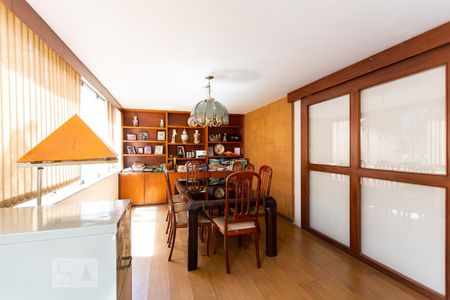 Sala de casa à venda com 5 quartos, 561m² em Butantã, São Paulo