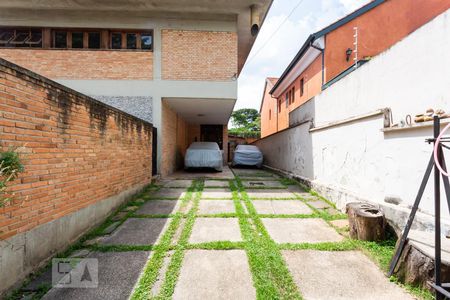 Casa à venda com 561m², 5 quartos e 5 vagasGaragem