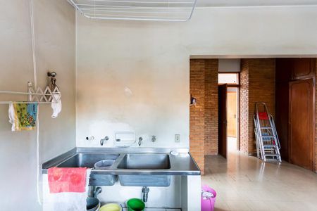 Casa à venda com 561m², 5 quartos e 5 vagasÁrea de Serviço