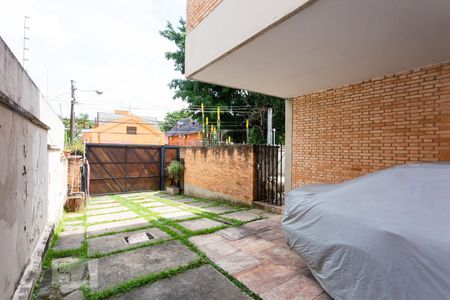 Casa à venda com 561m², 5 quartos e 5 vagasGaragem