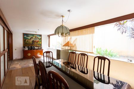 Sala de casa à venda com 5 quartos, 561m² em Butantã, São Paulo